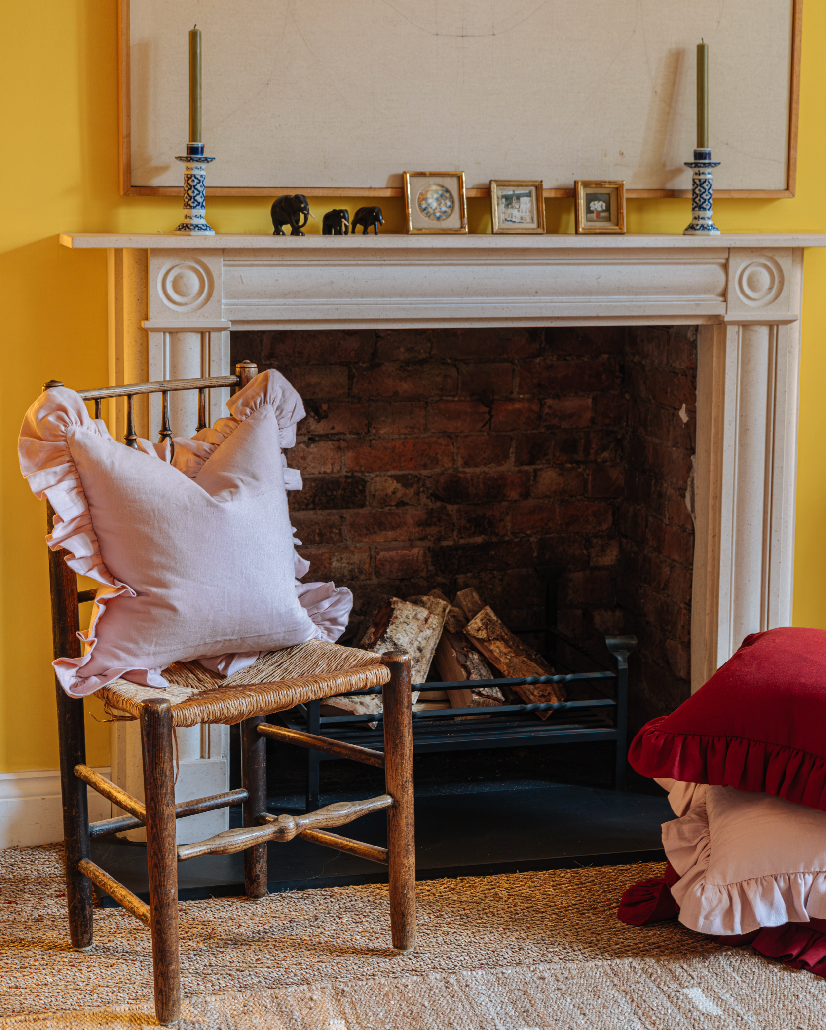 Pale Pink Linen Frilly Cushion