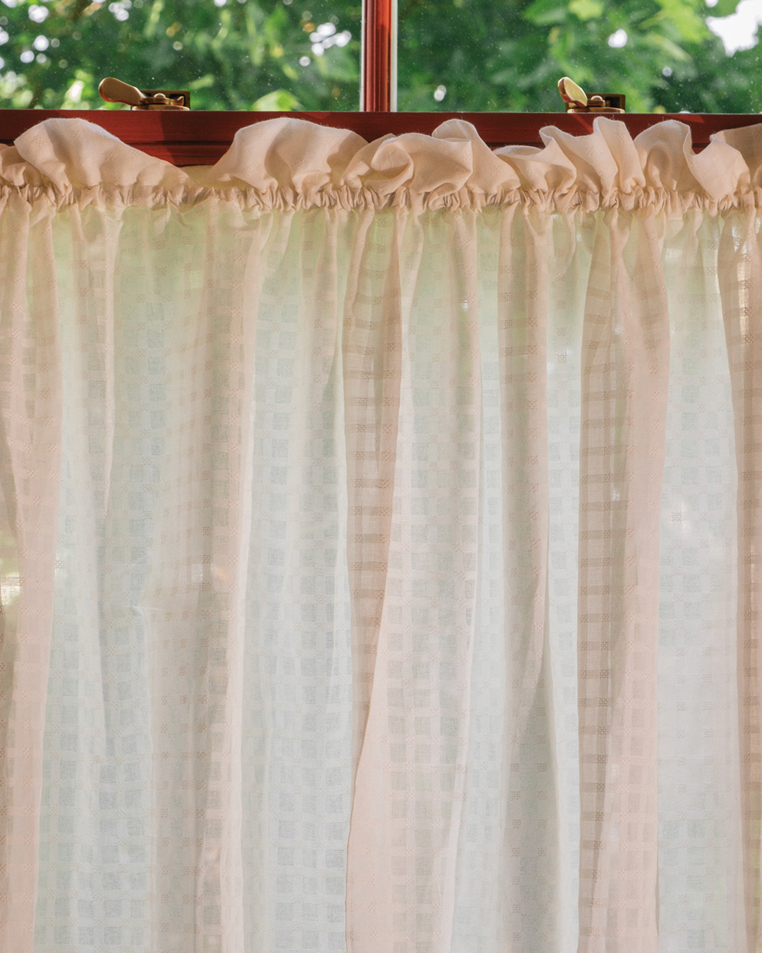Checked Cheesecloth Cafe Curtain
