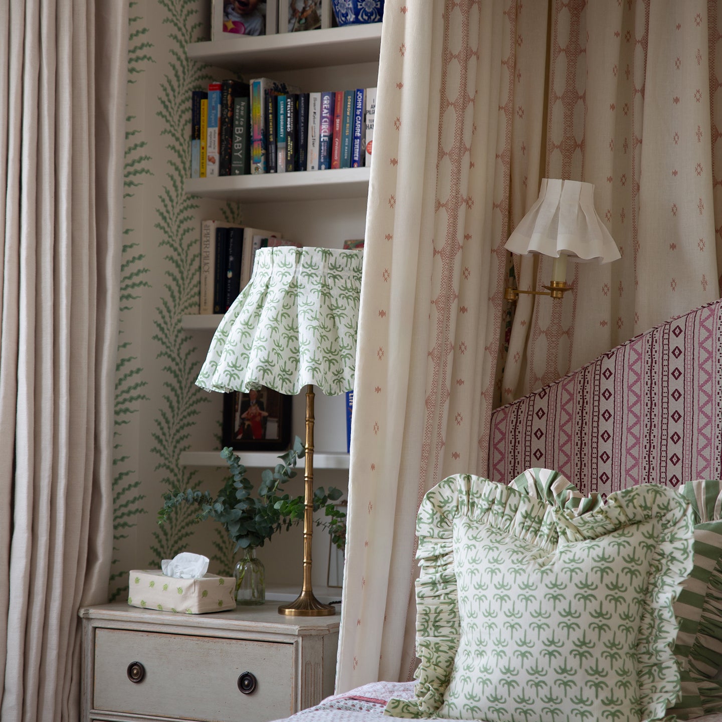 Green Callaloo Linen Loose Box Pleat Lampshade