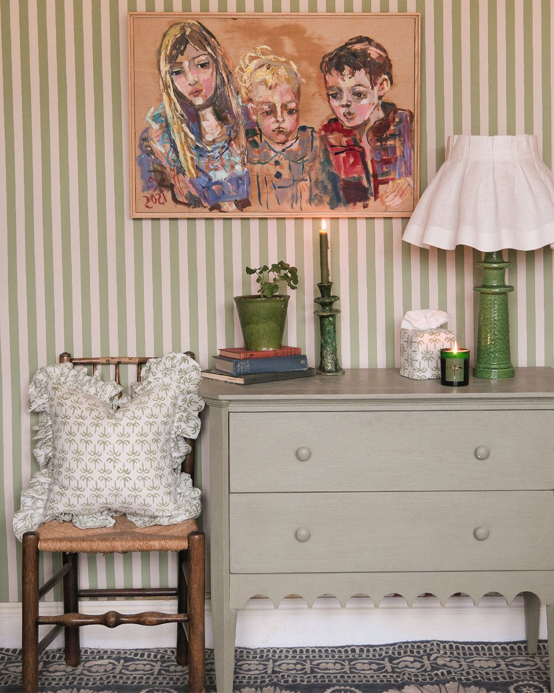 Green Callaloo Linen Frilly Cushion