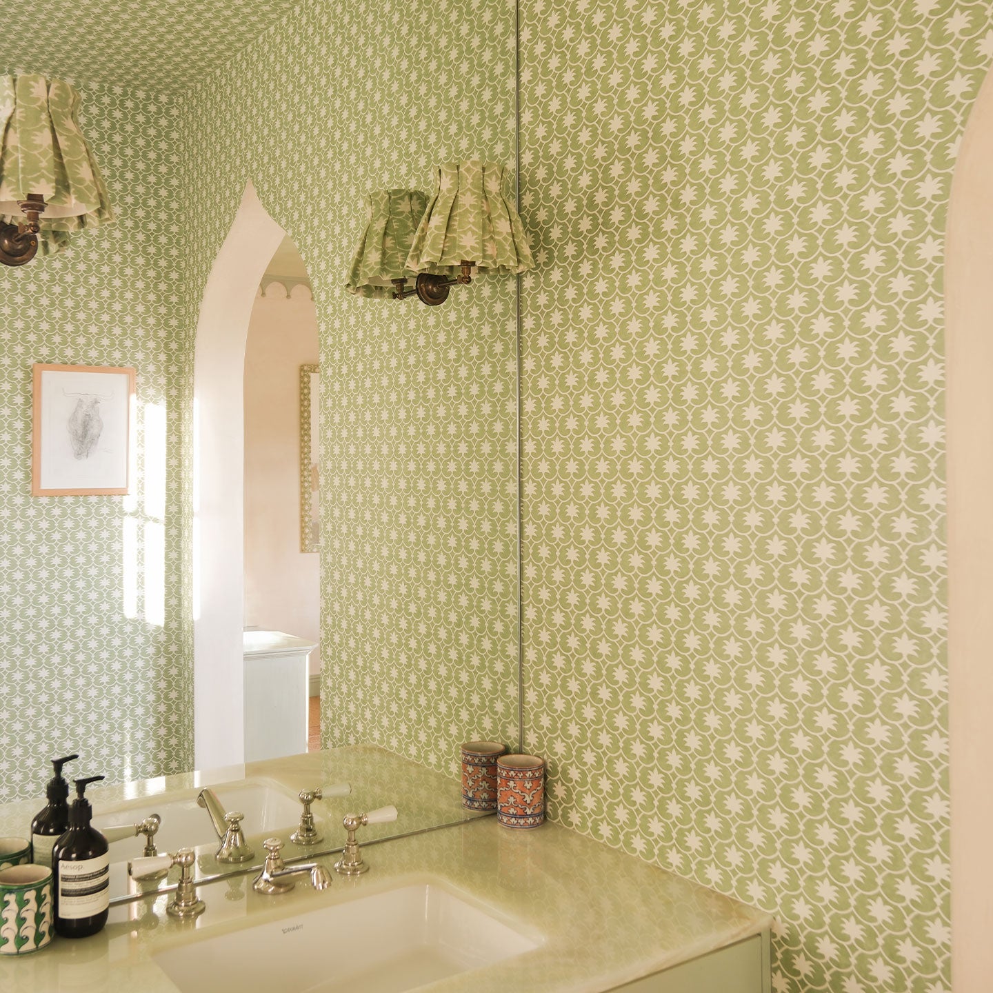 Palm Grove Wallpaper - Olive Inverse