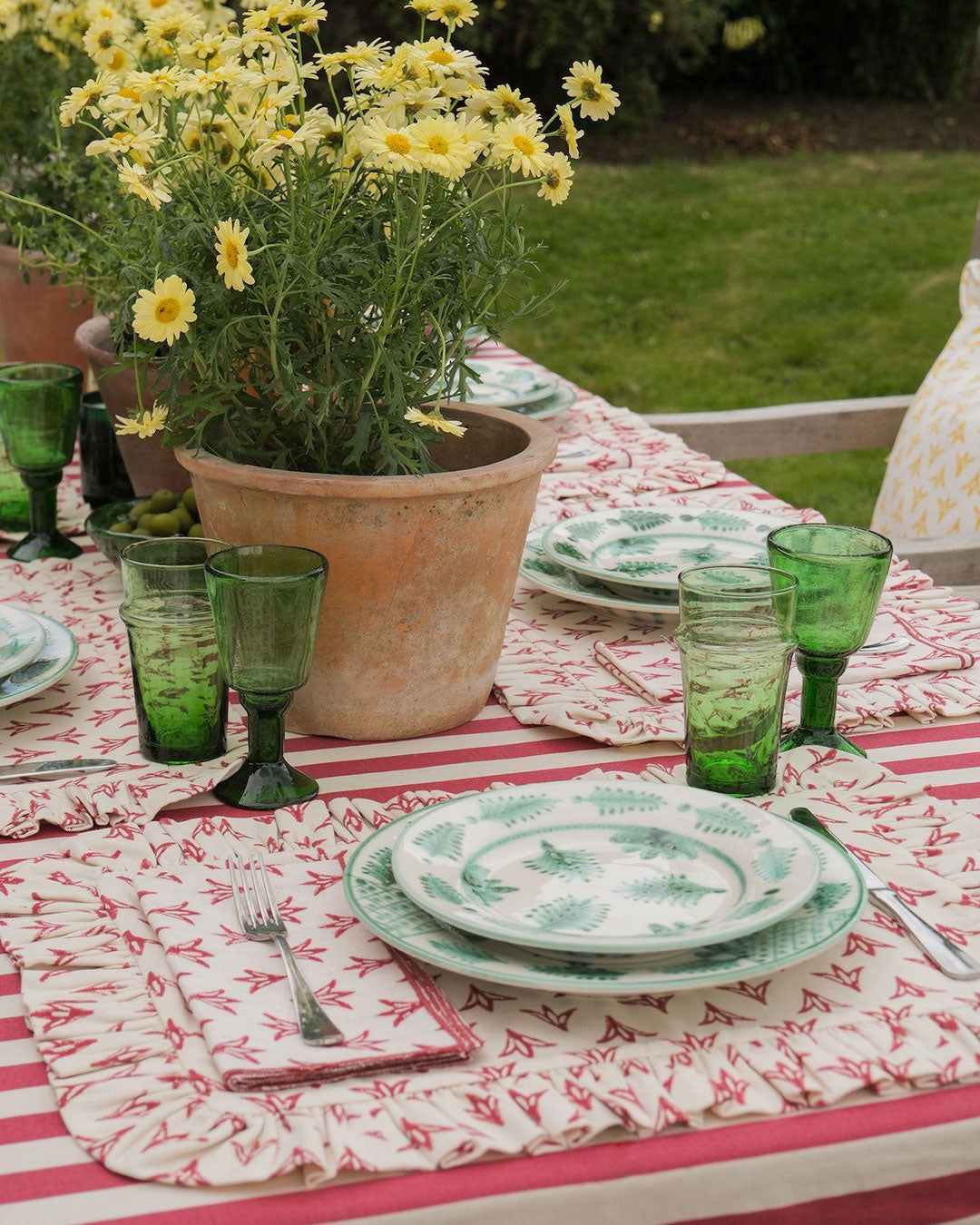 Poppy Papaya Frilly Placemat