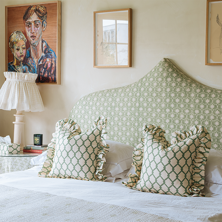 Trellis Linen Frilly Cushion - Garden