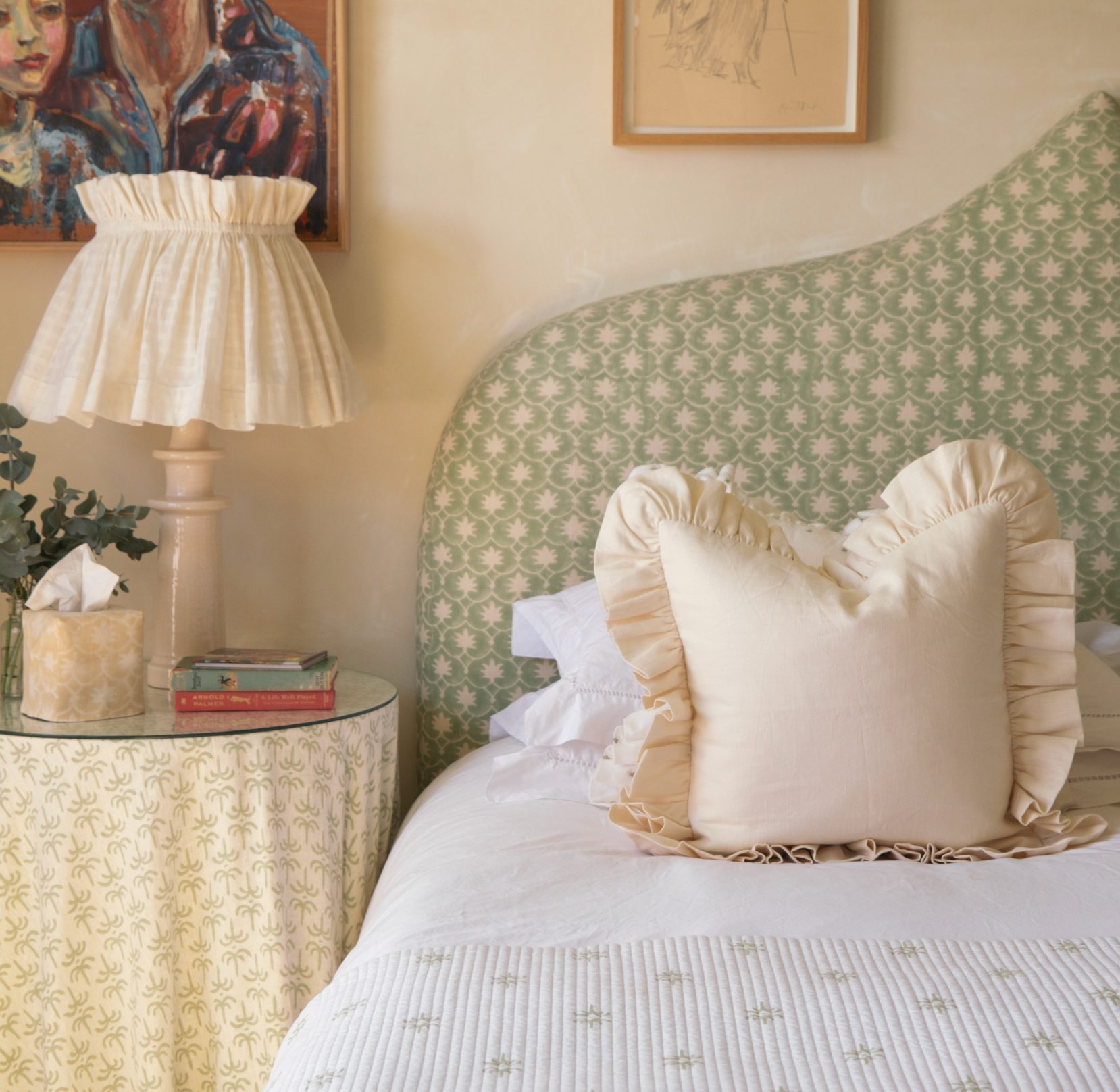 Oat Linen Frilly Cushion