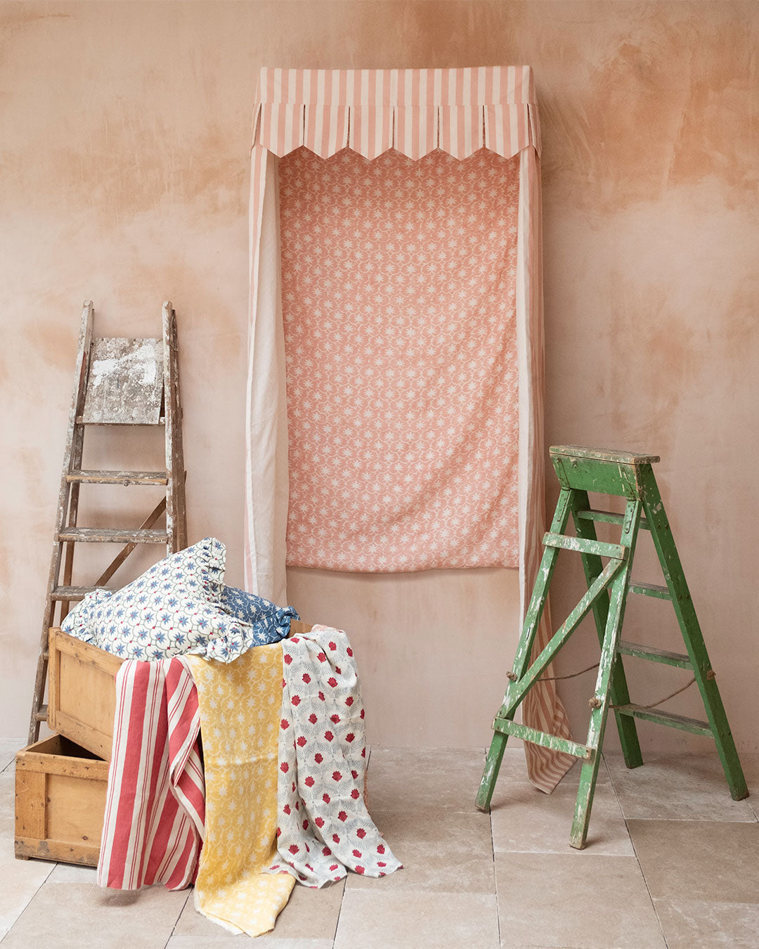 Bed Canopy - Single - Rhubarb Stripe/Palm Grove