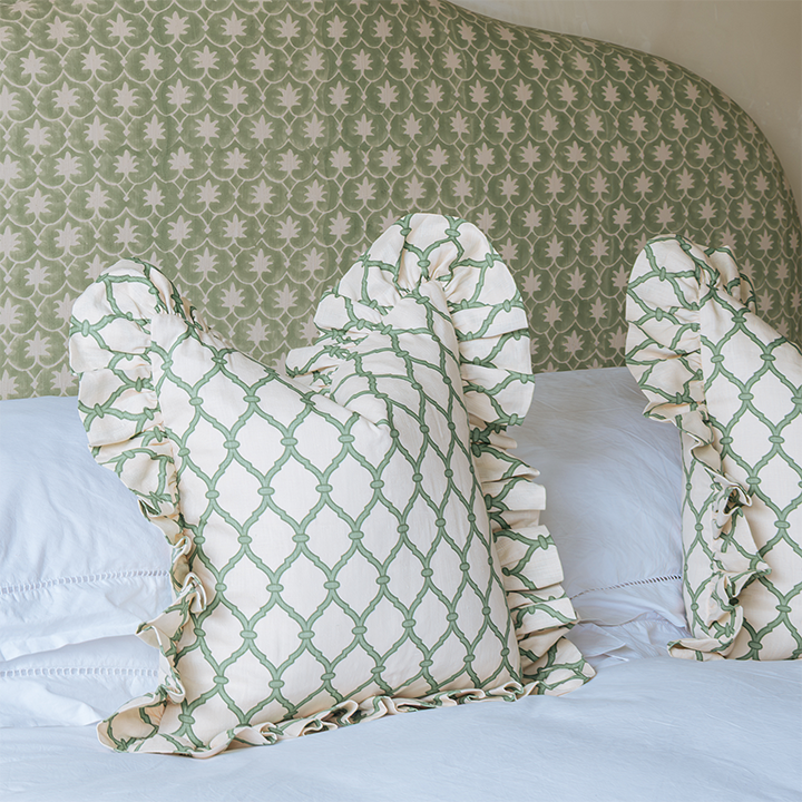 Trellis Linen Frilly Cushion - Garden